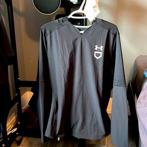 Under Armour Baseball Lightweight Long Sleeve with Hood